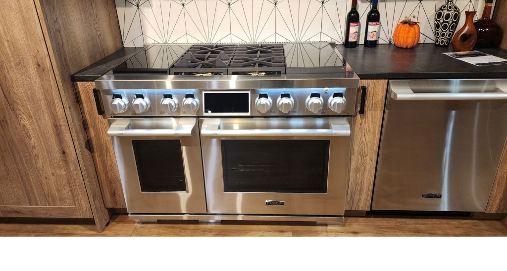 Signature Kitchen Suite Dual-Fuel Pro Range - Cenwood Appliance